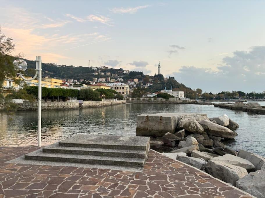 Amedeo'S Sea House Διαμέρισμα Τεργέστη Εξωτερικό φωτογραφία